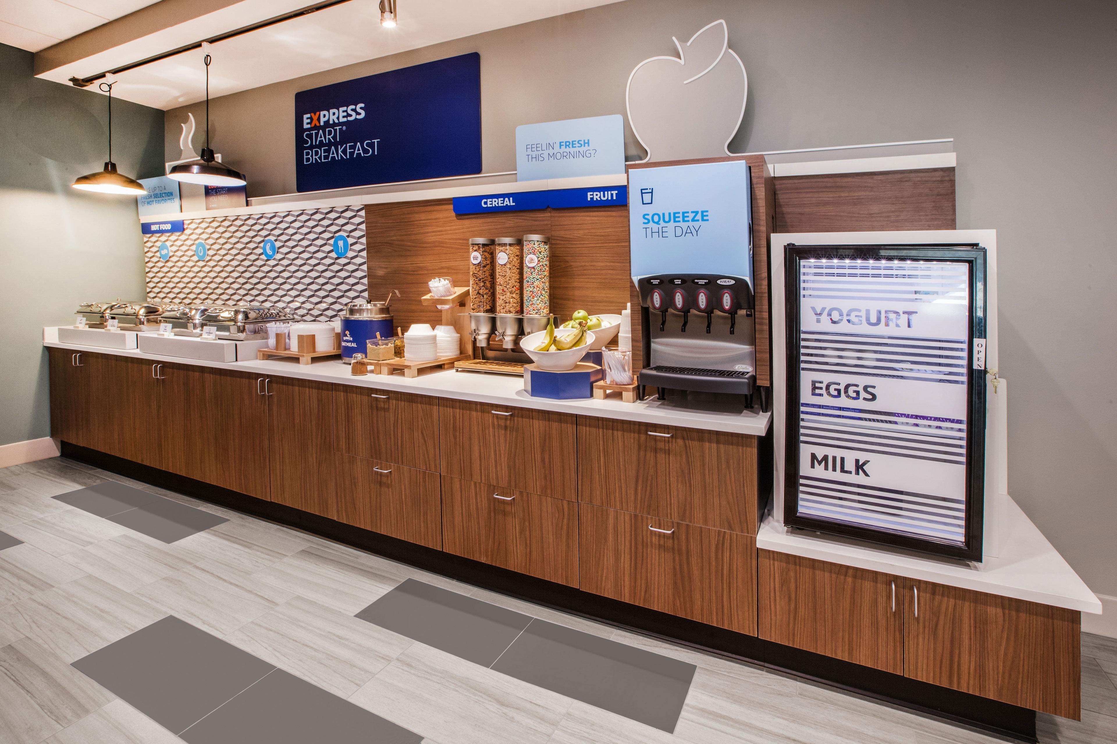 Holiday Inn Express Detroit-Warren/General Motors Technology Center By Ihg Luaran gambar