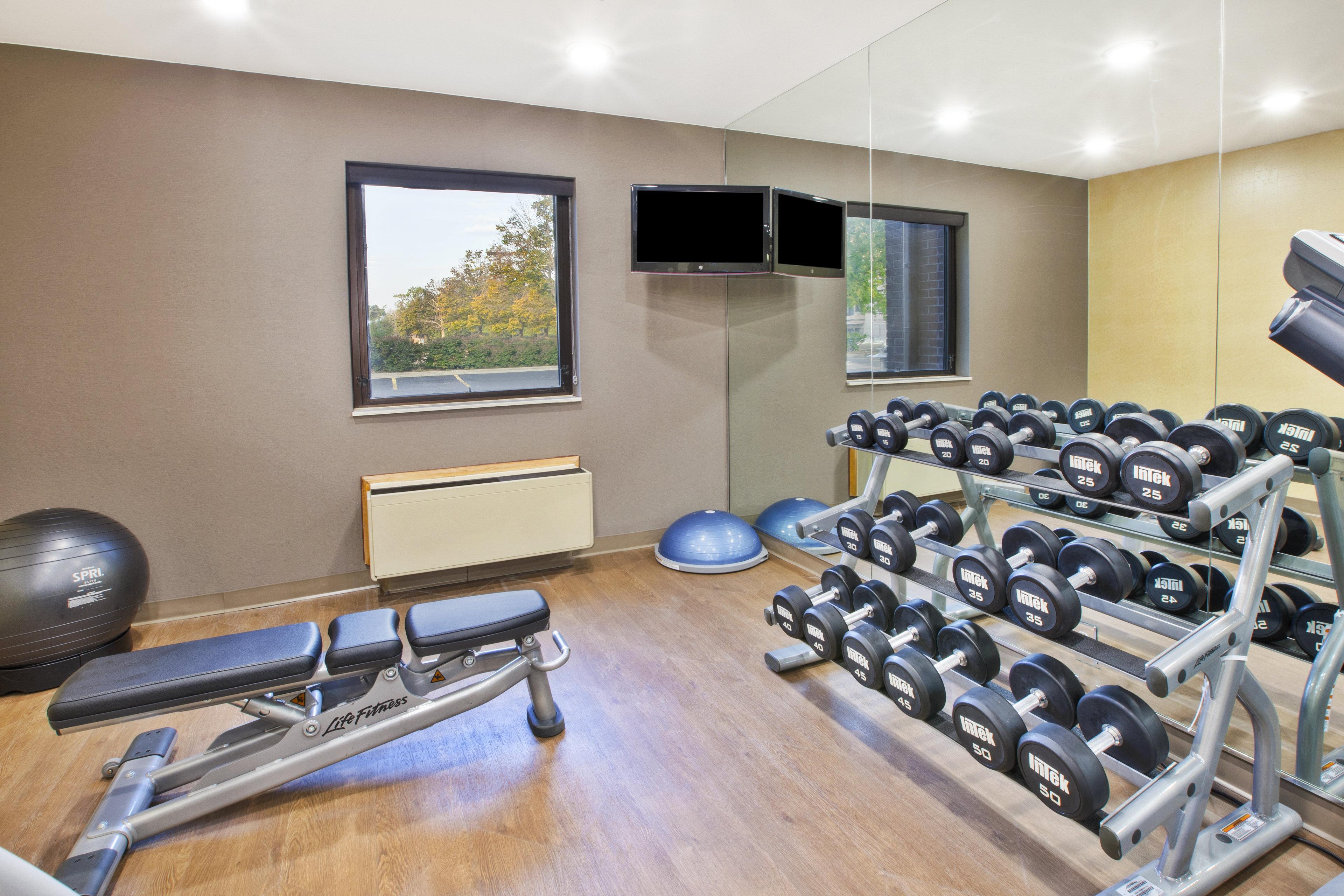 Holiday Inn Express Detroit-Warren/General Motors Technology Center By Ihg Luaran gambar