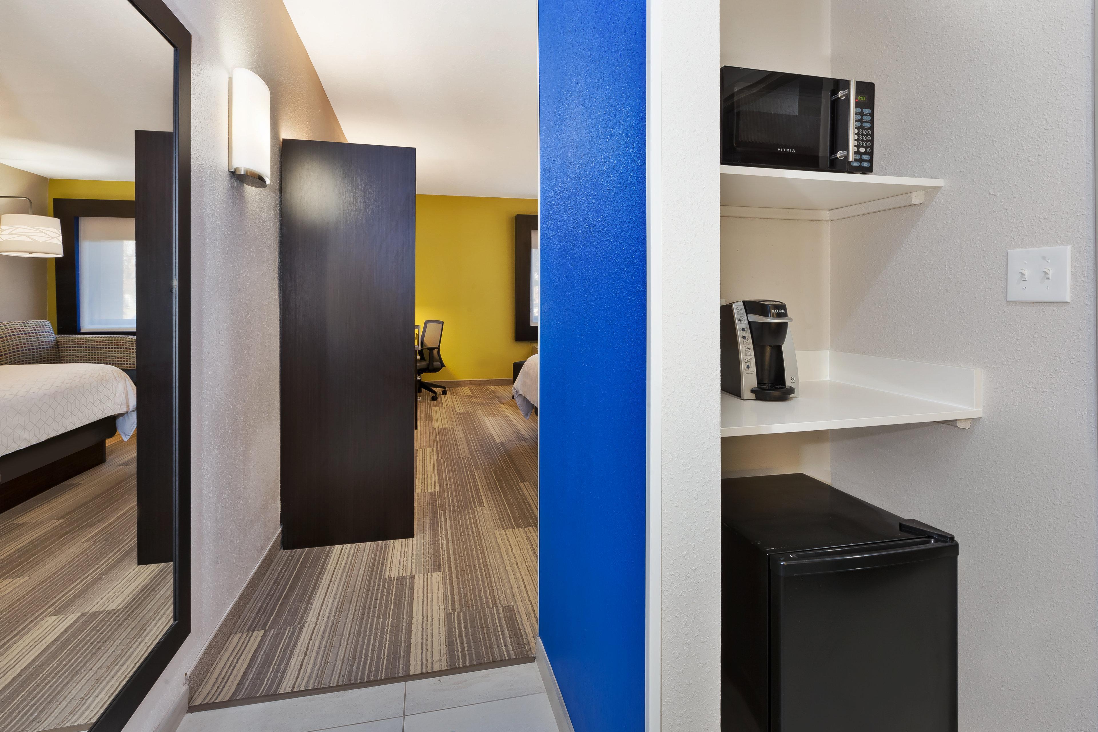 Holiday Inn Express Detroit-Warren/General Motors Technology Center By Ihg Luaran gambar