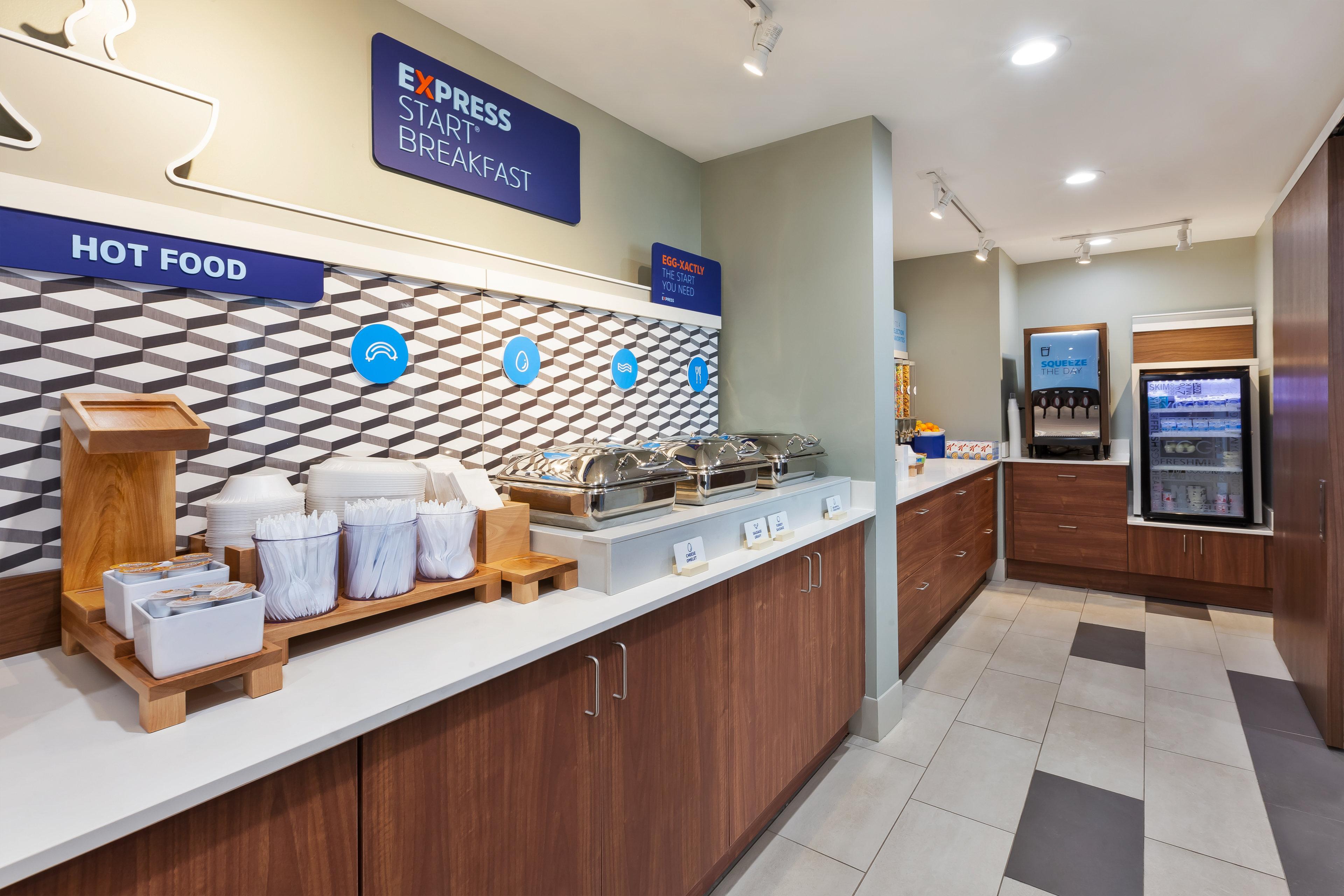 Holiday Inn Express Detroit-Warren/General Motors Technology Center By Ihg Luaran gambar